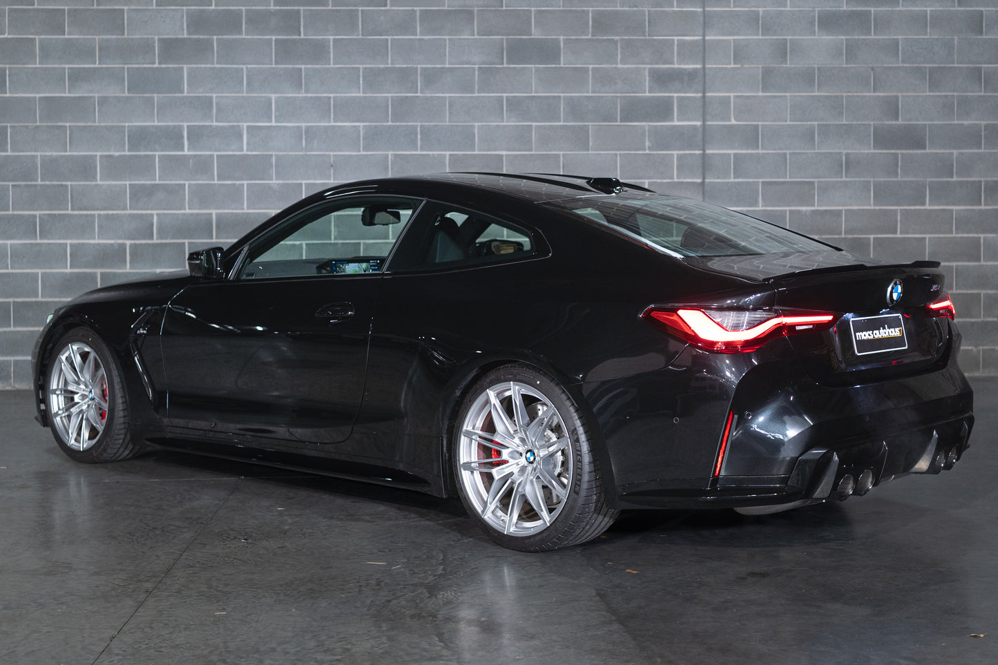 2023 BMW M4 Coupe