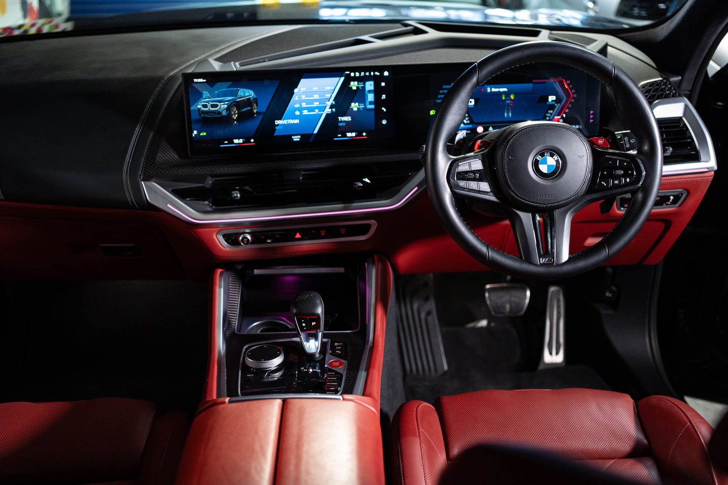 2023 BMW XM xDrive Hybrid