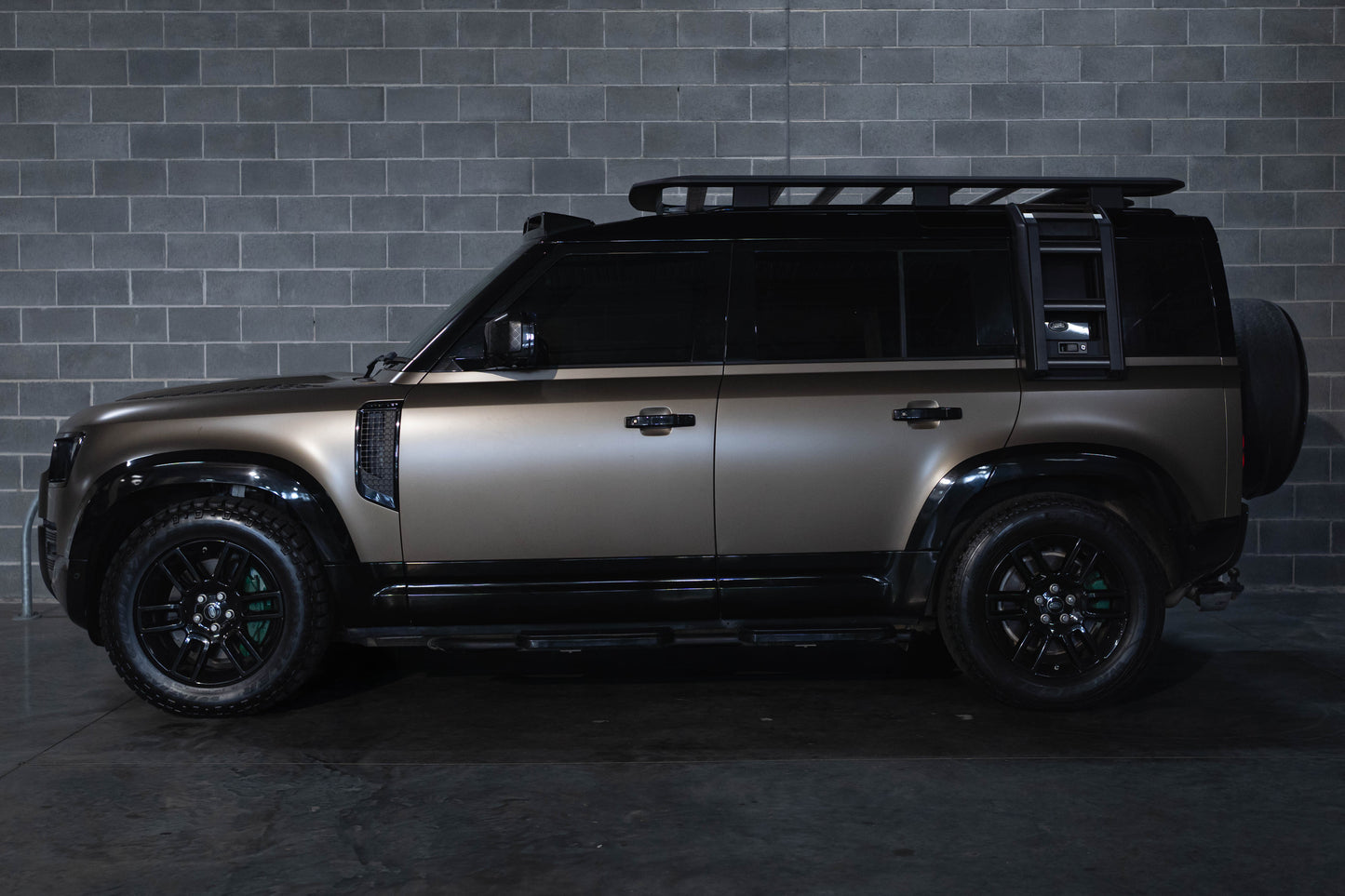 2020 Land Rover Defender 110 P400 S
