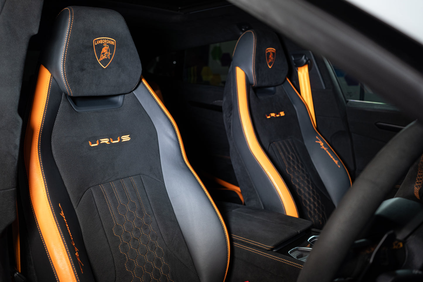 2023 Lamborghini Urus Performante