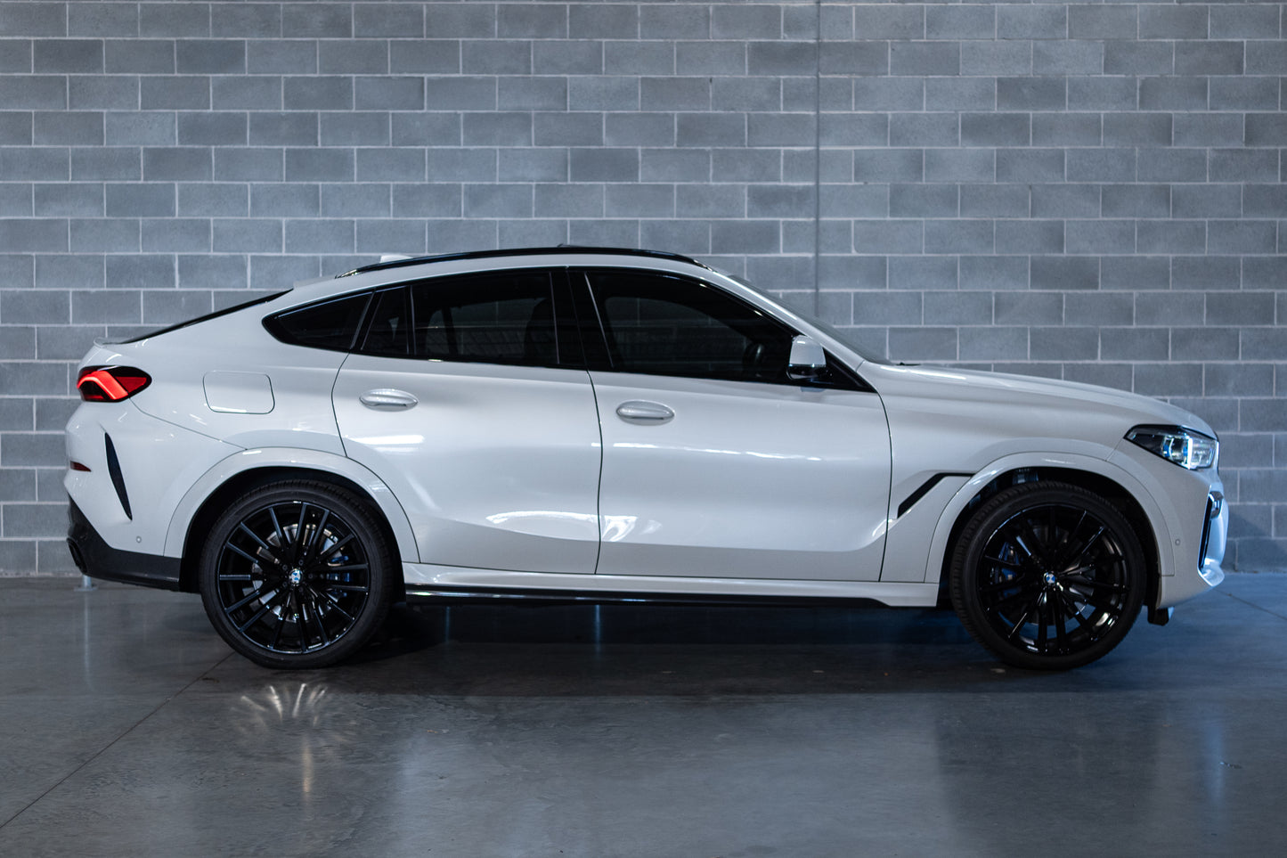 2020 BMW X6 G06 M50i