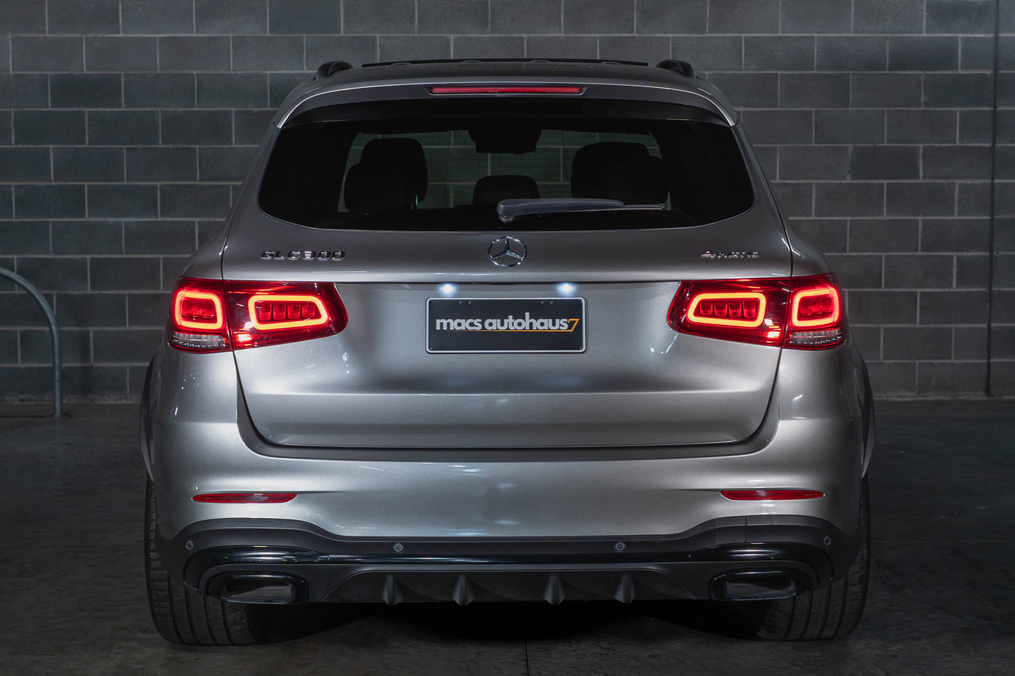 2022 Mercedes-Benz GLC300