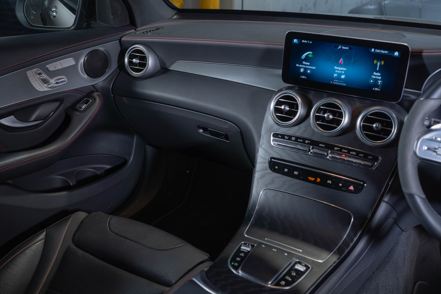 2022 Mercedes-Benz GLC300