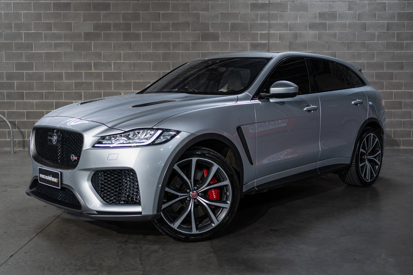 2019 Jaguar F-PACE SVR