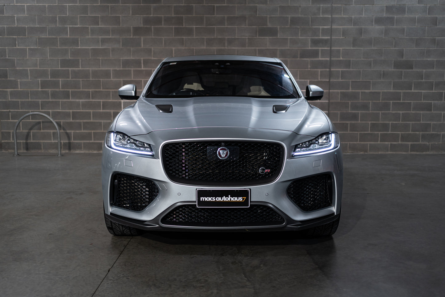 2019 Jaguar F-PACE SVR