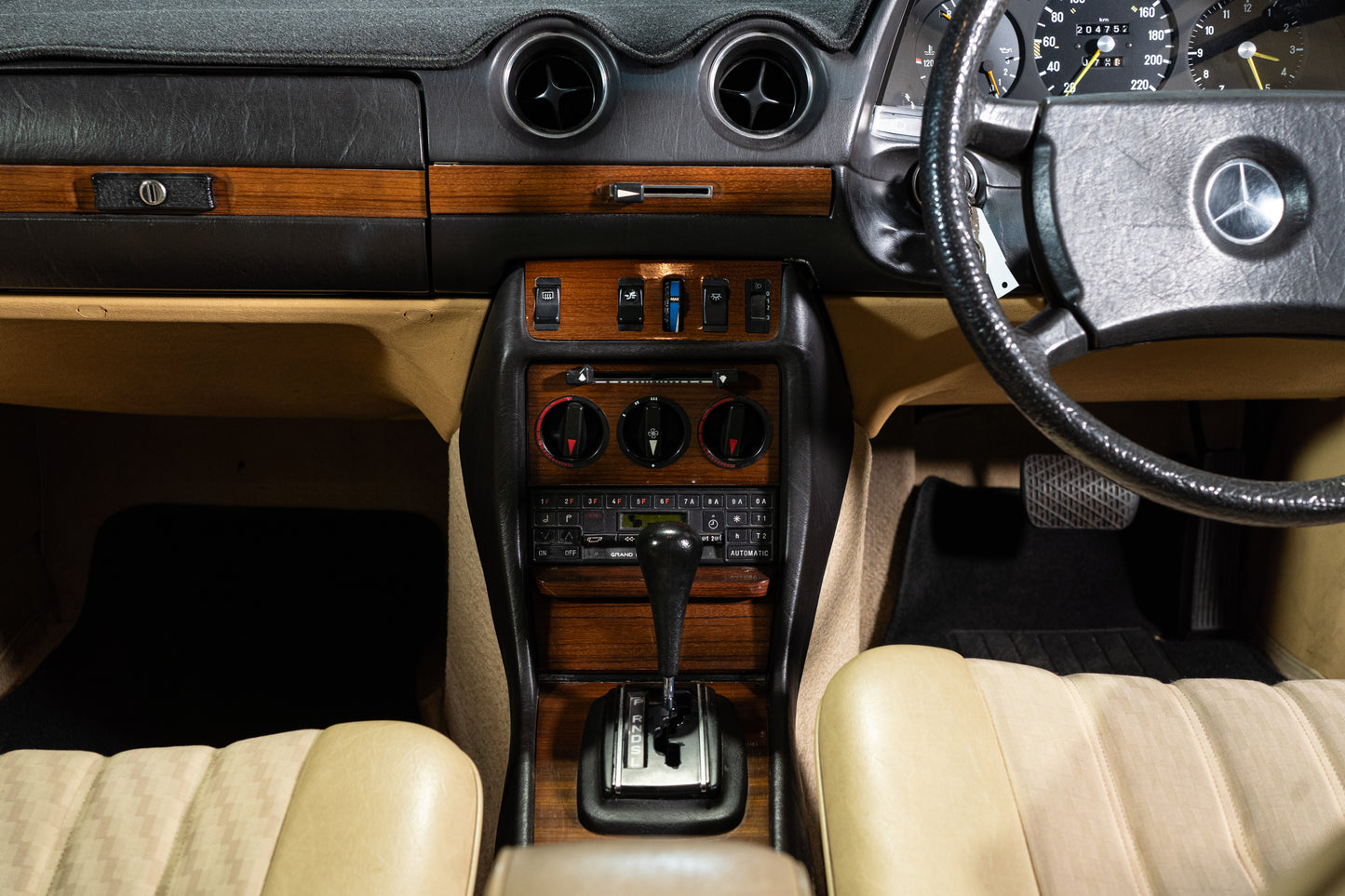 1982 Mercedes-Benz 280CE W123 Coupe