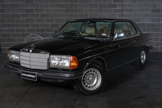 1982 Mercedes-Benz 280CE W123 Coupe