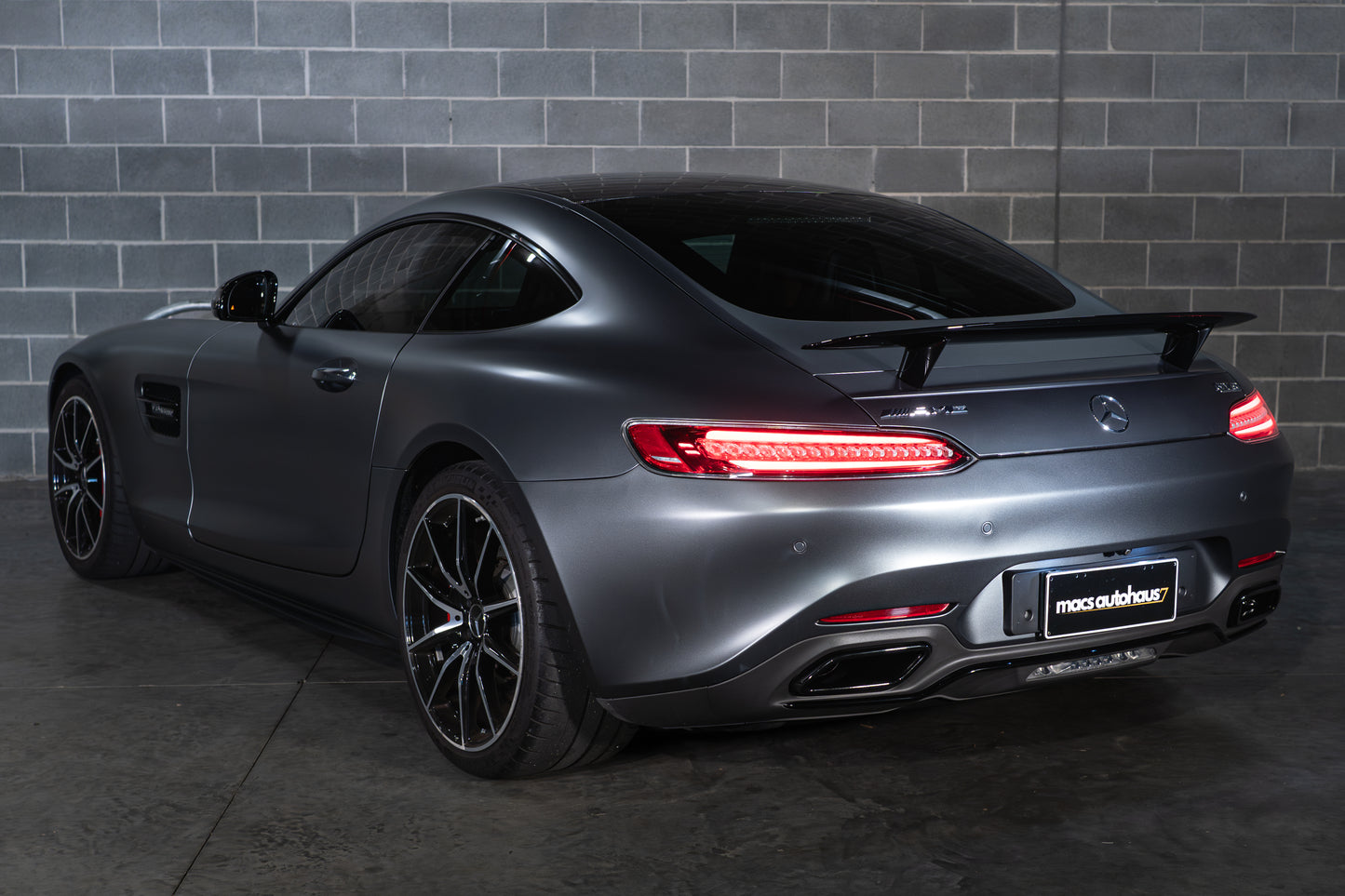 2015 Mercedes-Benz AMG GT S