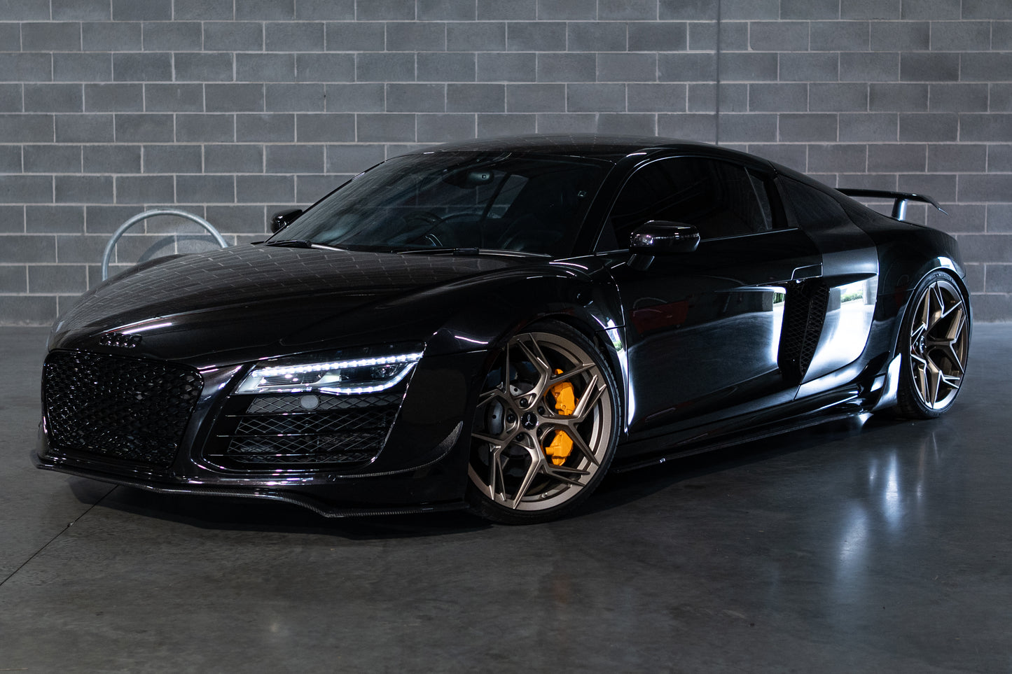 2013 Audi R8 Coupe S tronic Quattro