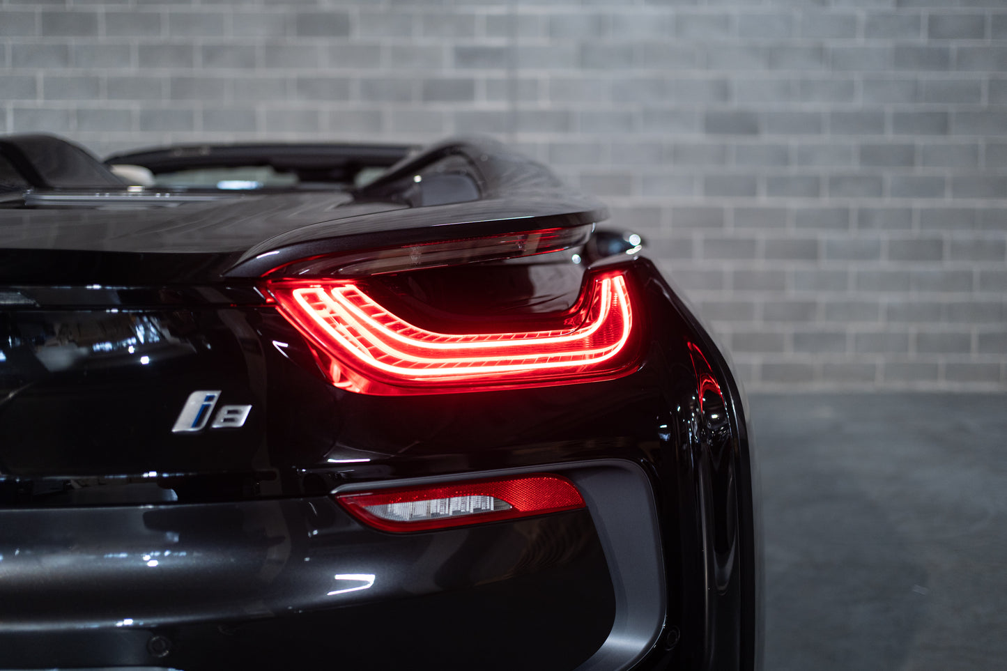 2019 BMW i8 Roadster Hybrid