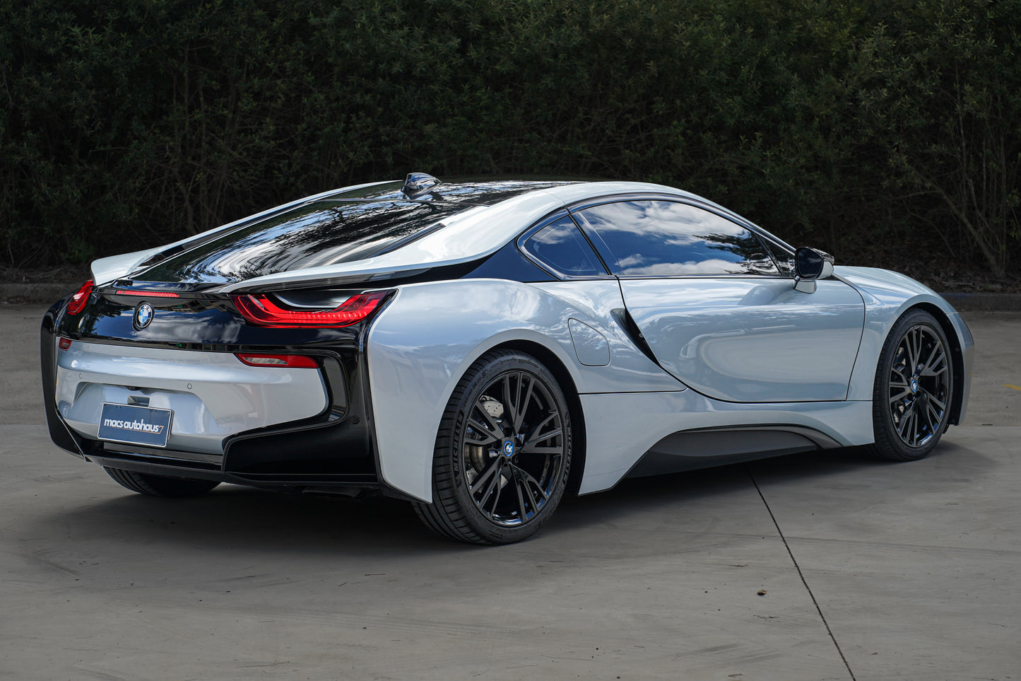 2016 BMW i8 Coupe