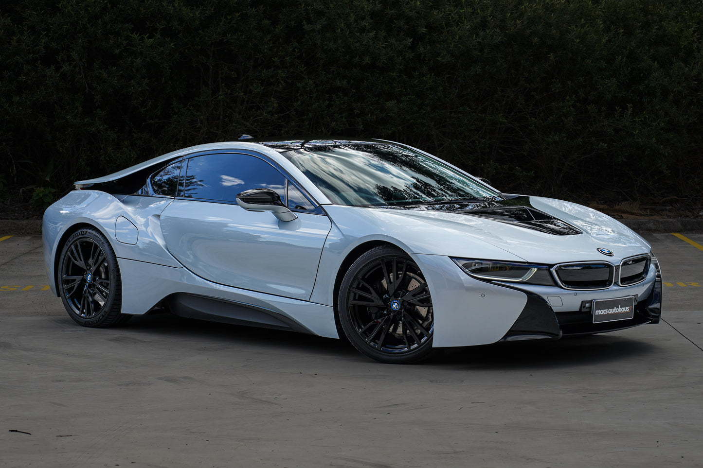 2016 BMW i8 Coupe