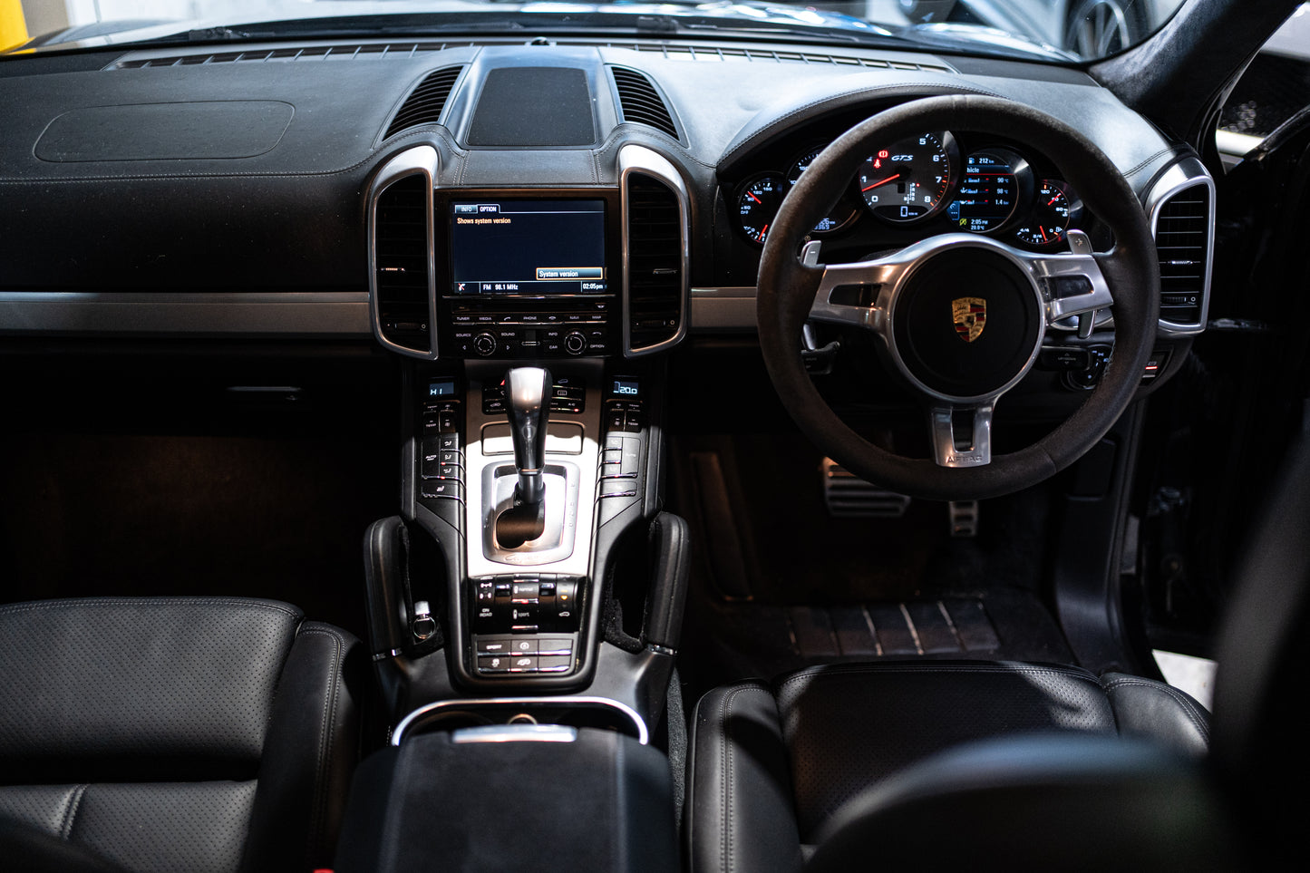 2013 Porsche Cayenne GTS
