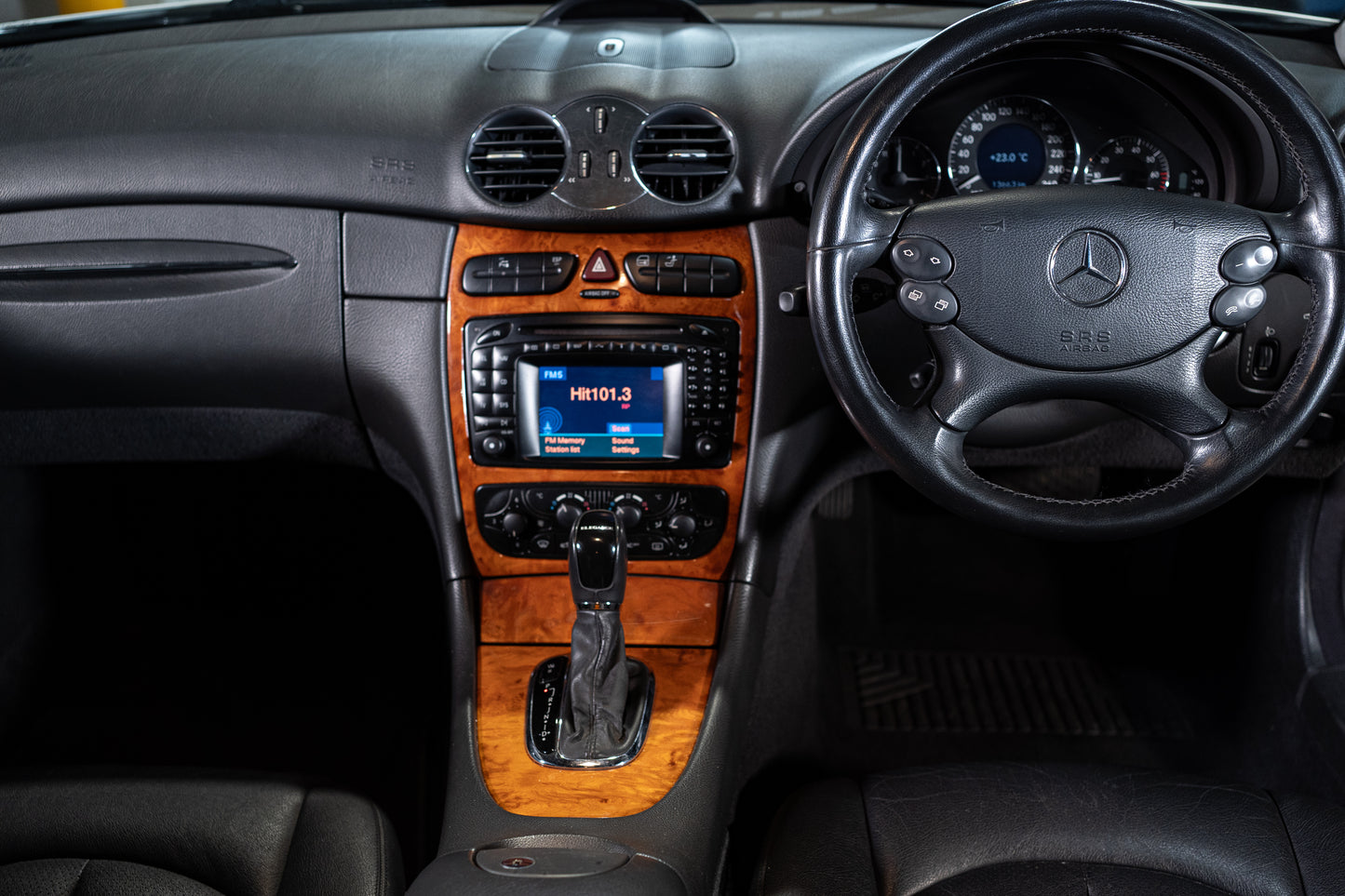 2002 Mercedes-Benz CLK320 Elegance