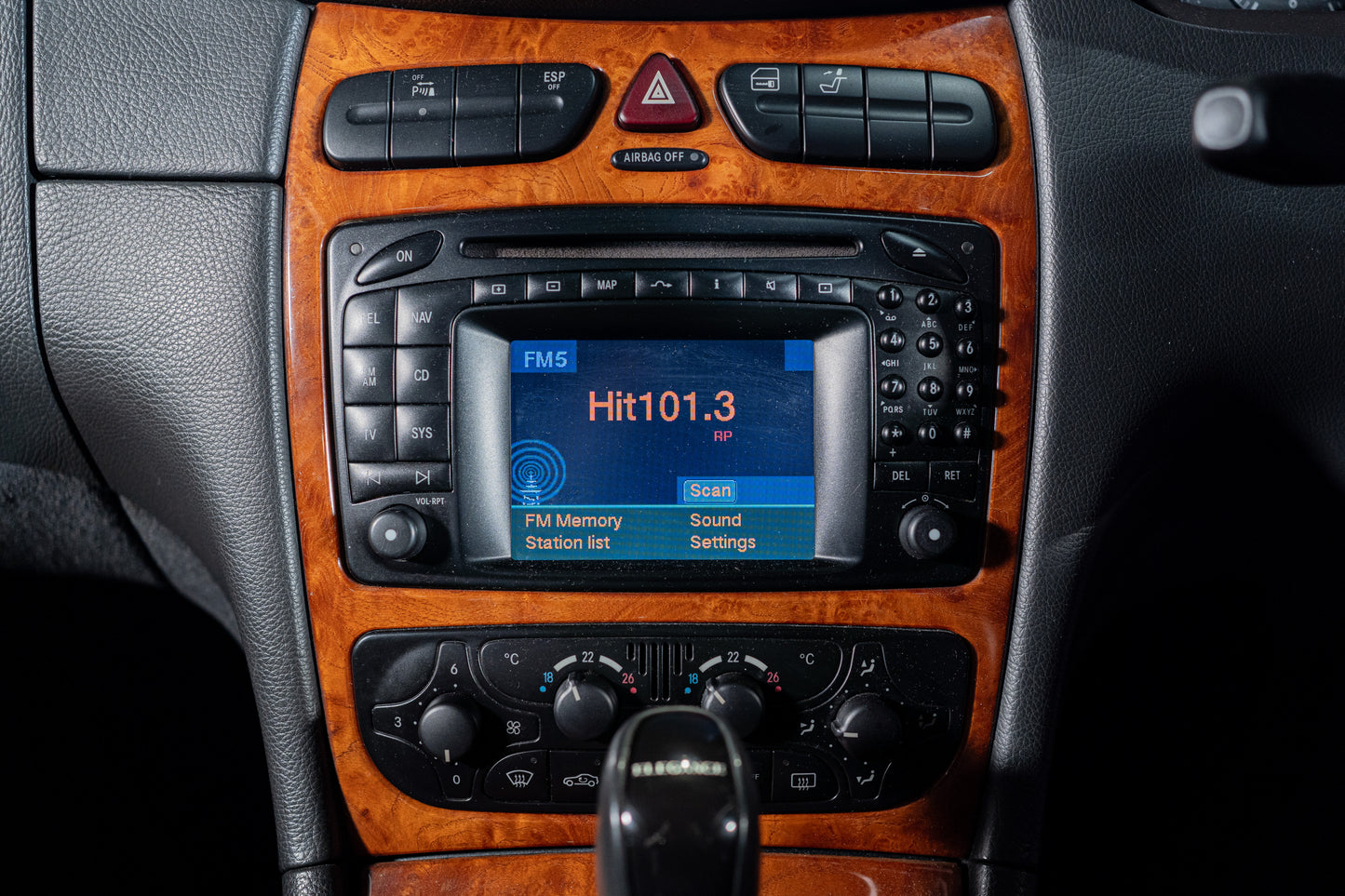 2002 Mercedes-Benz CLK320 Elegance