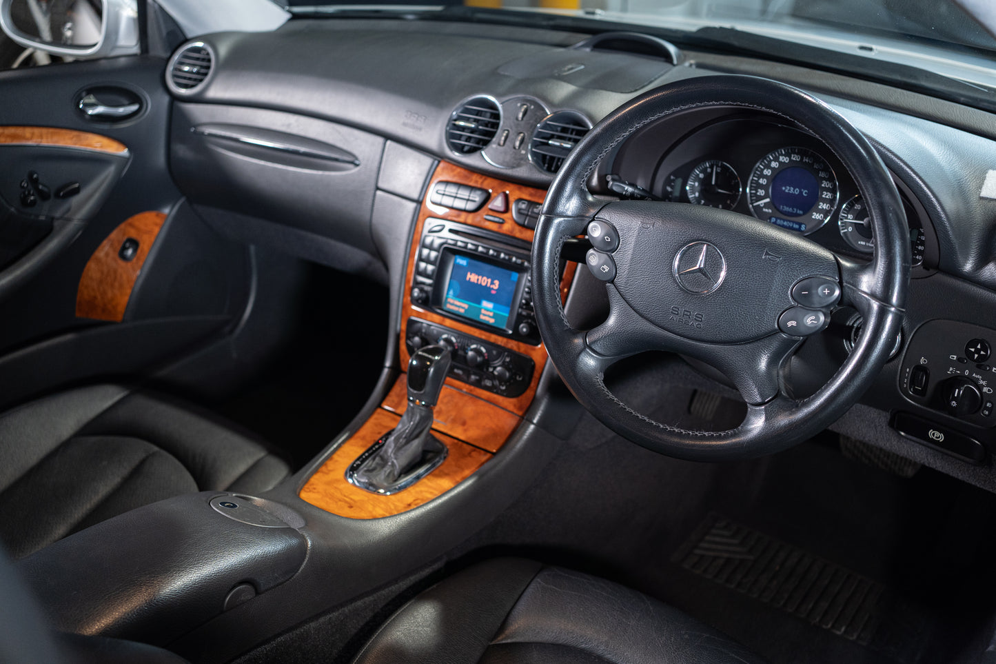 2002 Mercedes-Benz CLK320 Elegance