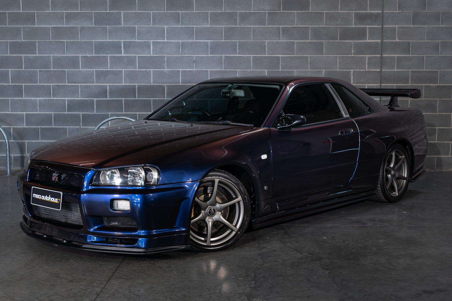2000 Nissan Skyline BNR34 GT-R V-Spec
