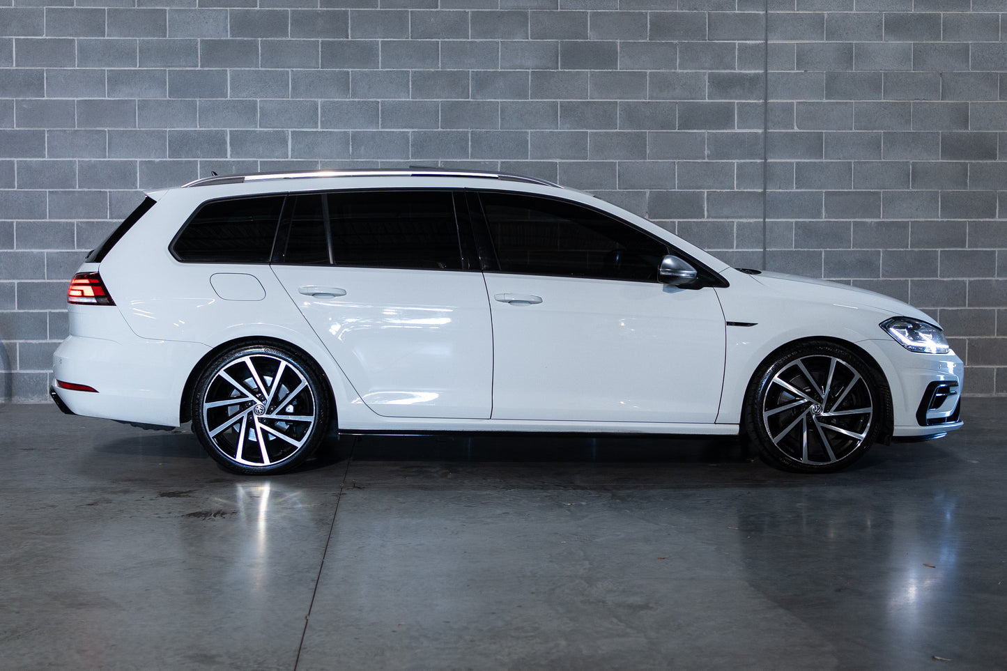 2018 Volkswagen Golf R Wagon