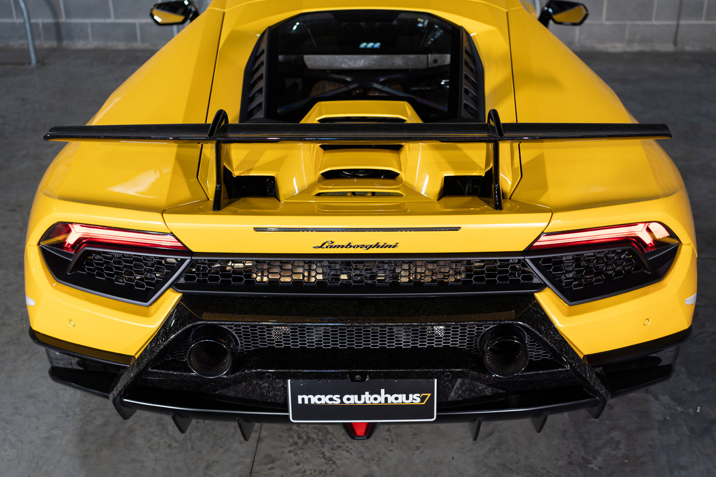 2018 Lamborghini Huracan Performante