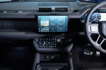 2023 Land Rover Defender 23.5MY 110 P525 V8