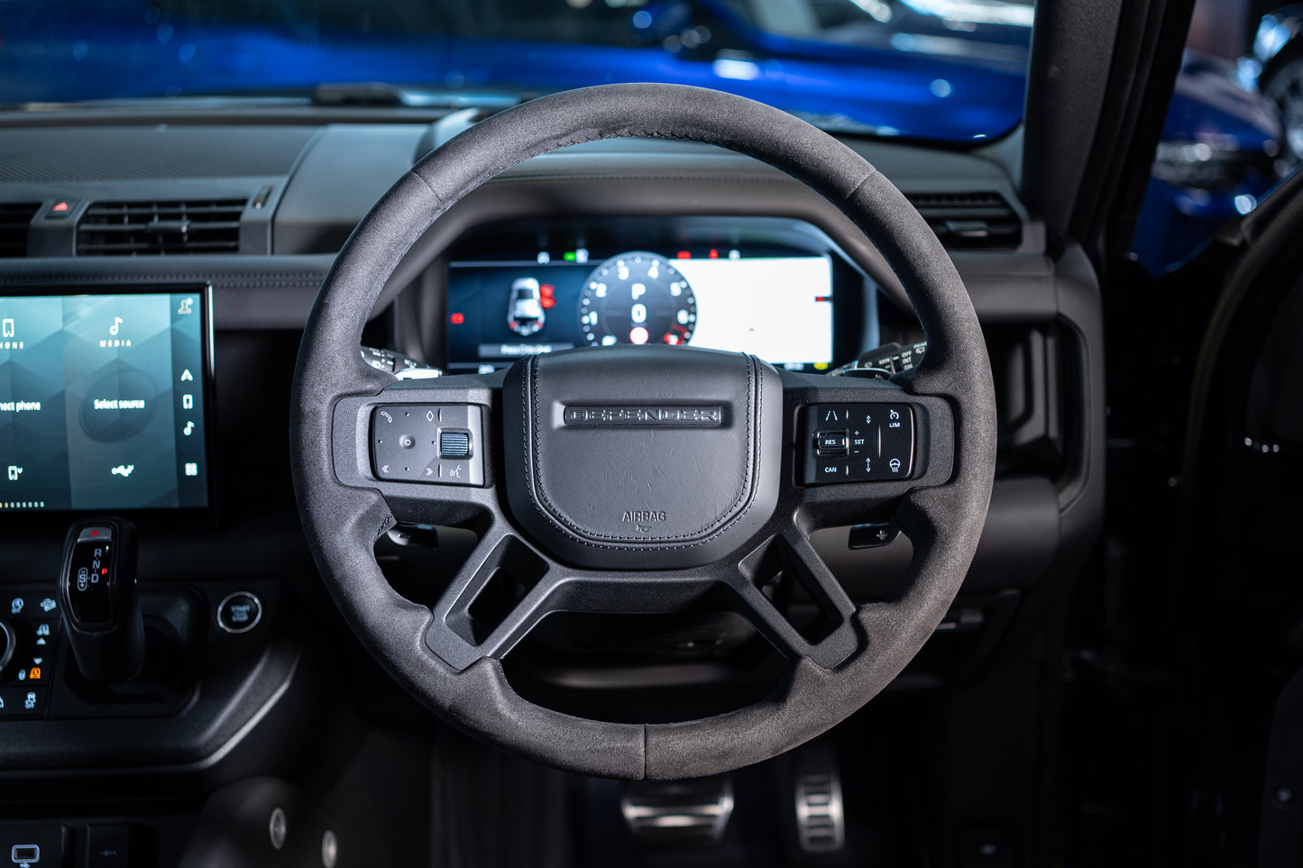 2023 Land Rover Defender 23.5MY 110 P525 V8