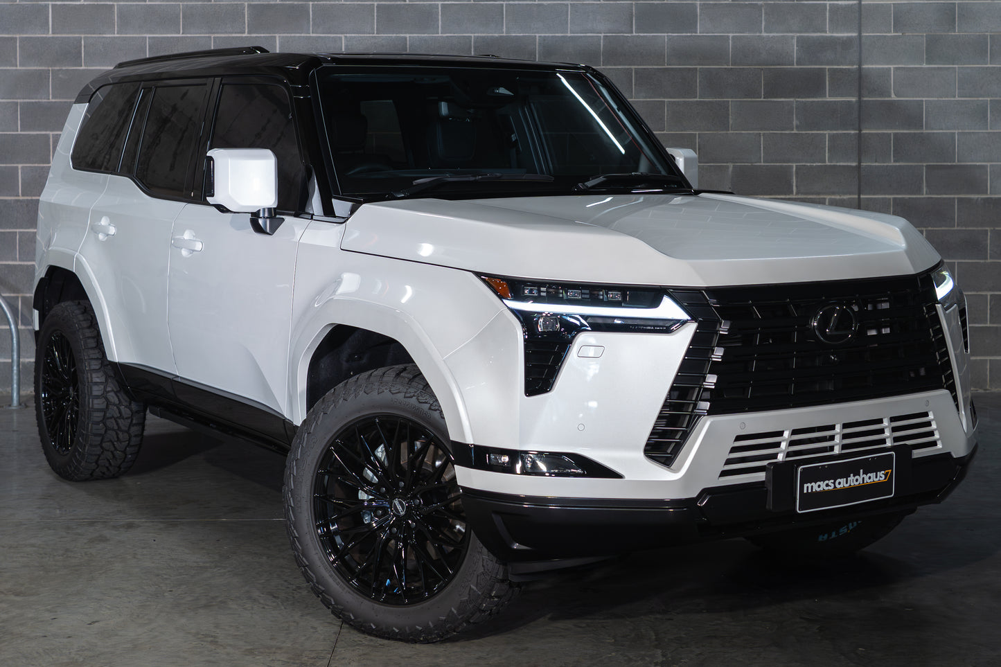 2026 Lexus GX550 Sports Luxury