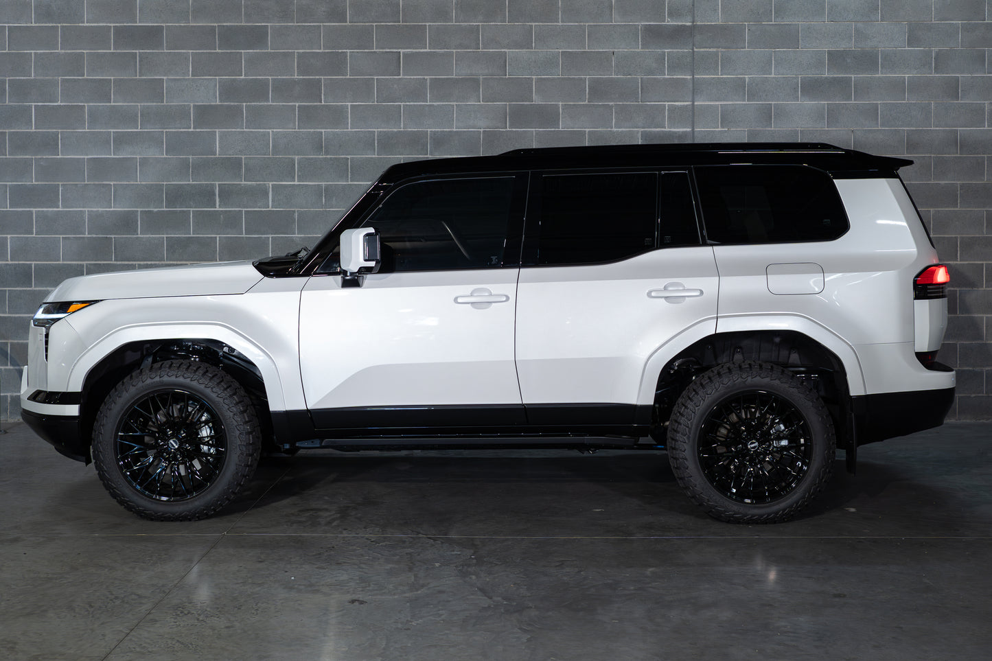 2026 Lexus GX550 Sports Luxury