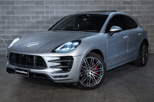 2017 Porsche Macan Turbo
