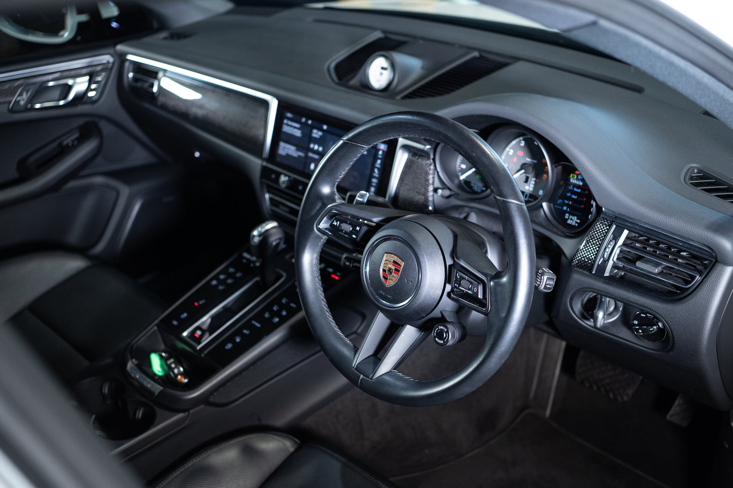 2023 Porsche Macan S