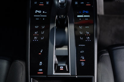 2023 Porsche Macan S