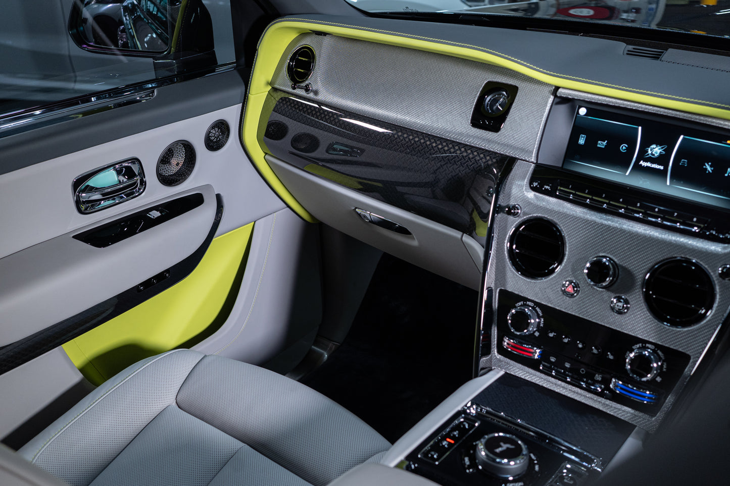 2023 Rolls-Royce Cullinan Black Badge Re-Belle Art Series