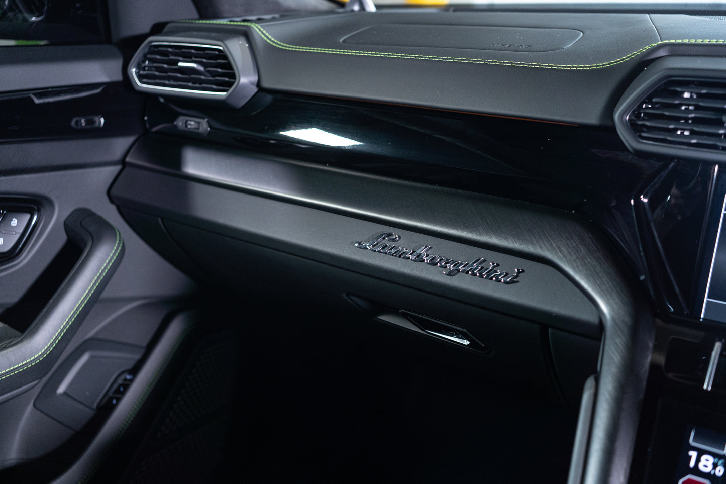 2022 Lamborghini Urus