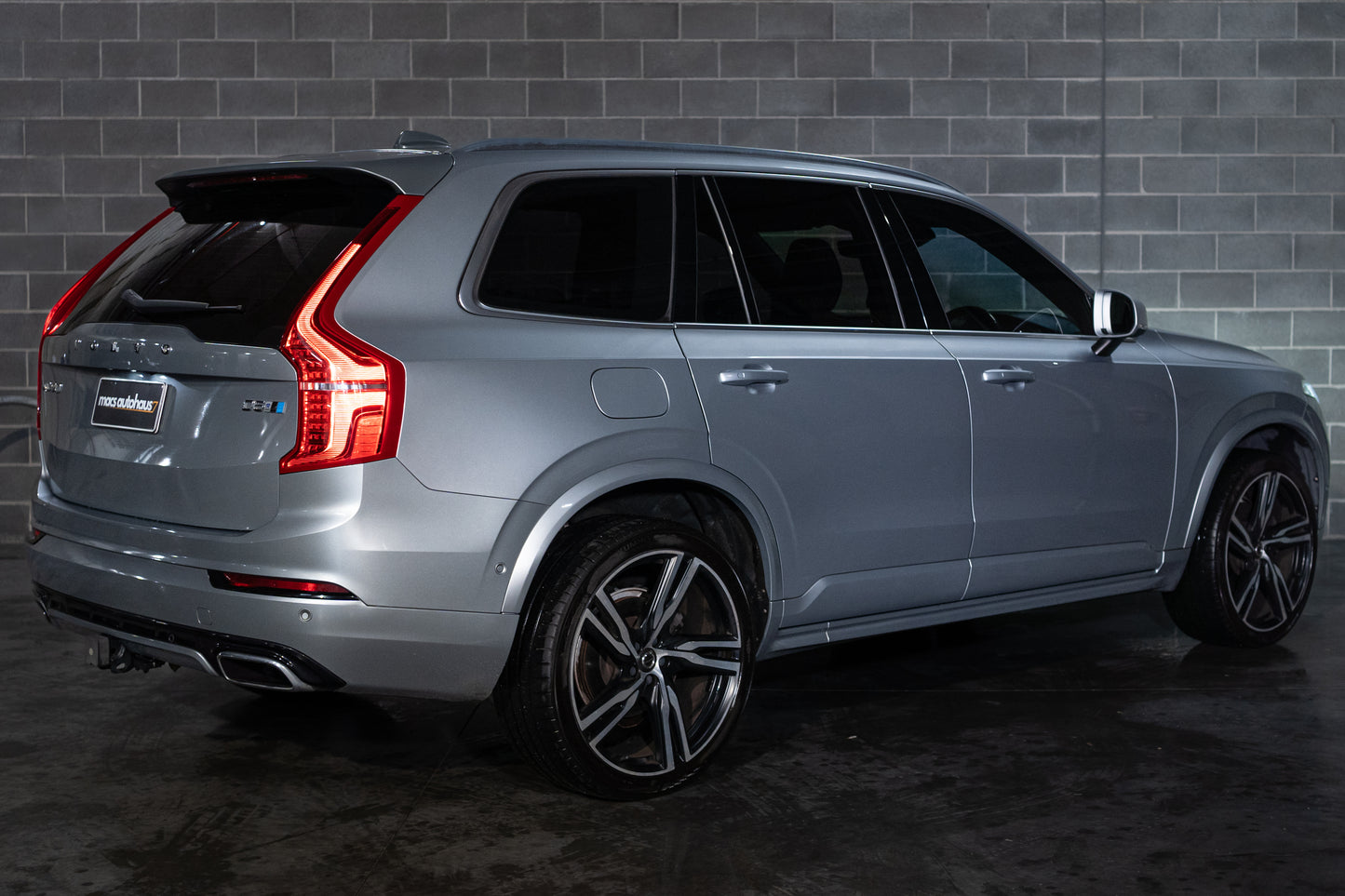 2018 Volvo XC90 L Series D5 R-Design